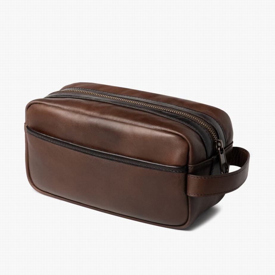 Borse Da Toilette Thursday Boots Dopp Kit Uomo Cioccolato | CMQ3733PV